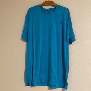 The North Face Men’s Blue shirt size XL